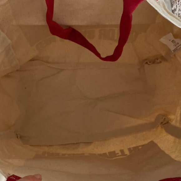 Taylor Swift RED tote - Picture 2 of 3